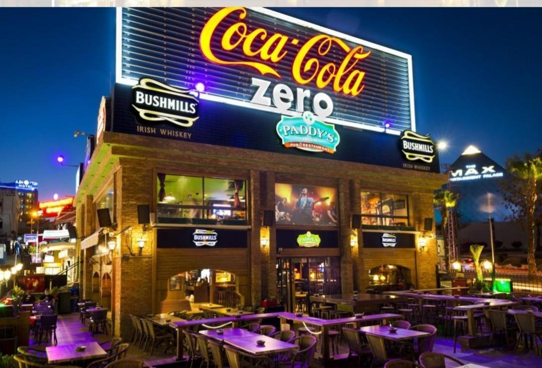 liz's place Eilat Exterior foto